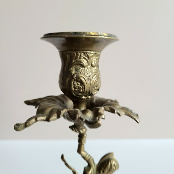 Set of 2 Vintage Brass Candleholders with Indian Dancers Figures. - Picture 3 of 7